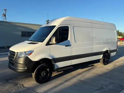 Used 2024 MERCEDES-BENZ 2500 Vans Florida US | Truck and Van Outlet #1509211