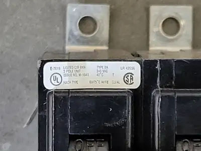 USED CUTLER-HAMMER BAB3015H