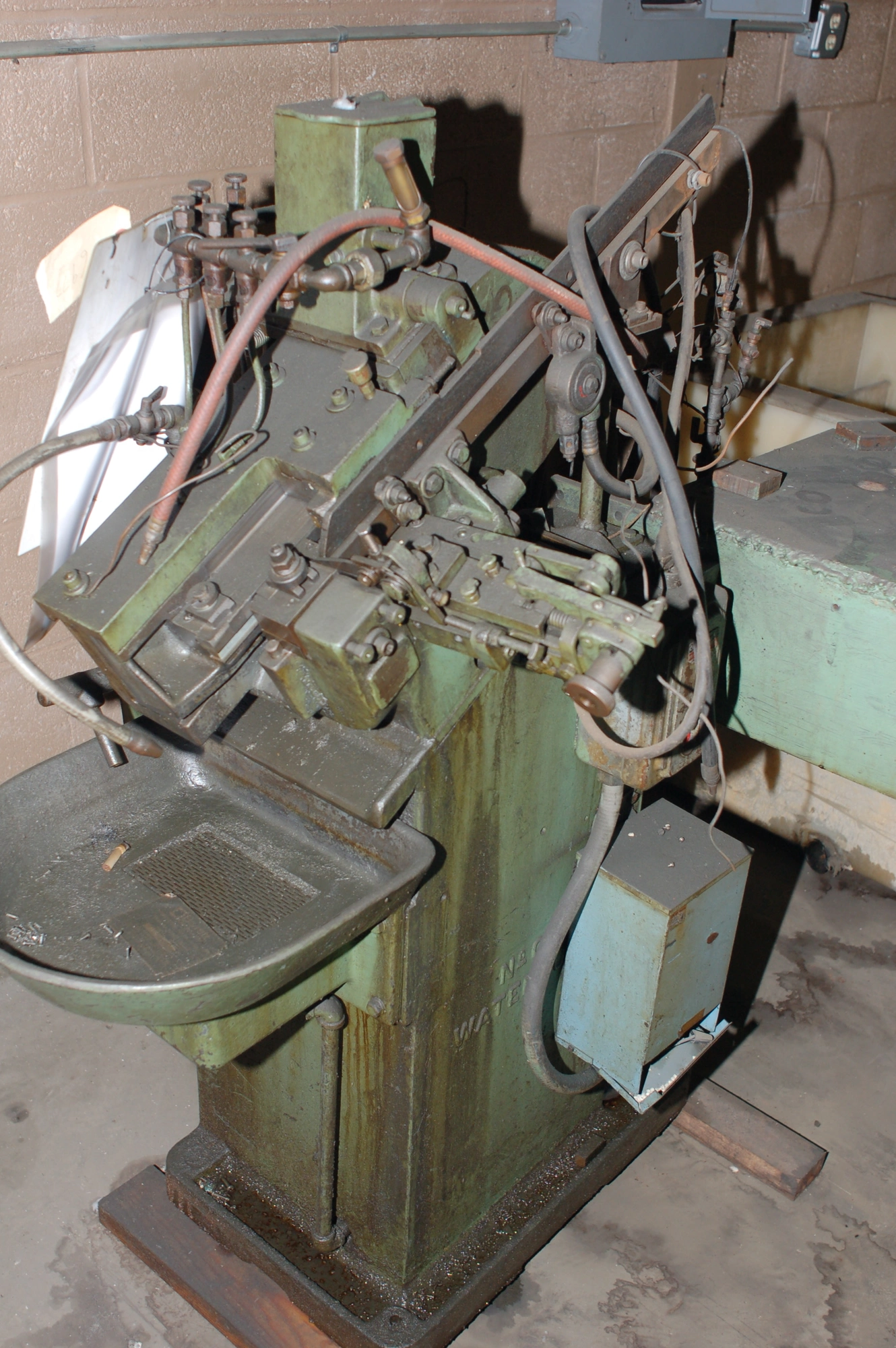 USED WATERBURY FARREL #00