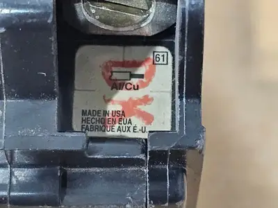 Used SQUARE D QOB250 Switchgears British Columbia CA | Lenmark #1438471