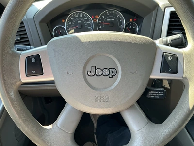 USED 2009 JEEP GRAND CHEROKEE