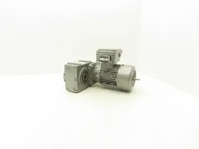 Nord SK 0182.1AXZGH-71LP/2 CUS Gear Motor 4.85 Ratio 581rpm .55kw 230/400V