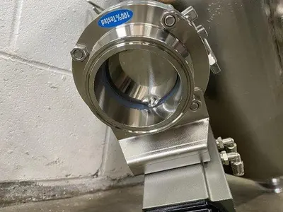 Lidded Hoppers With Butterfly Valves