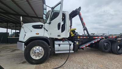 Used 2019 FREIGHTLINER 108SD Hooklifts & Roll-Offs Texas US | Roll Off Truck World #1491807