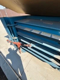 USED 2005 MARATHON STEALTH 46" X 60"    20HP