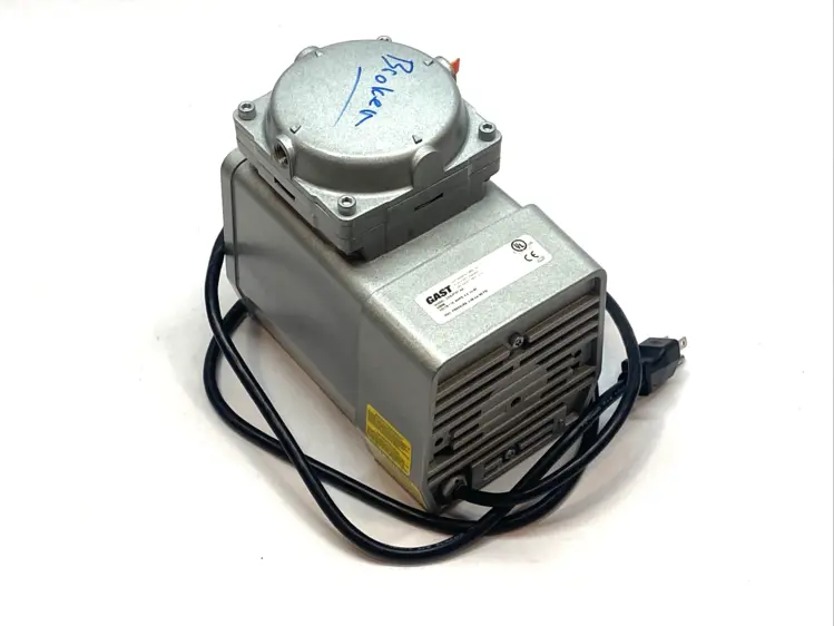 Used Gast Compressor Vacuum Pump 115V 60psi 4.2A 60Hz Vacuum Pumps Michigan US | Maverick Industrial Sales #1393263