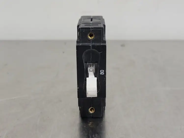 Used CARLING TECHNOLOGIES CA1-X0-25-708-A11-MG Switchgears British Columbia CA | Lenmark #241400