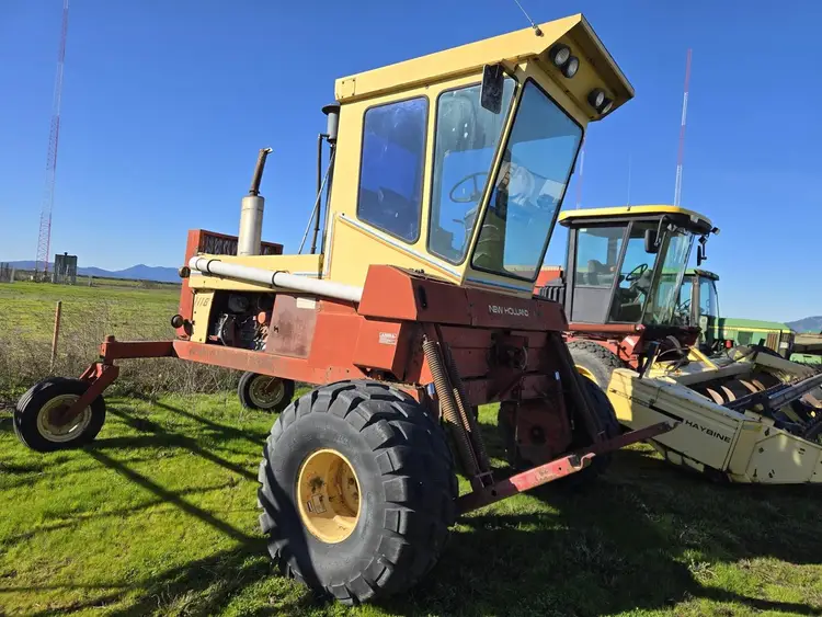 Used 1990 NEW HOLLAND 1118 Windrowers/Swathers California US | Ben Kaplan Equipment #1182453