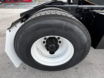 Used 2016 KALMAR OTTAWA T2 Tow Tractors Florida US | Truck and Van Outlet #1509221