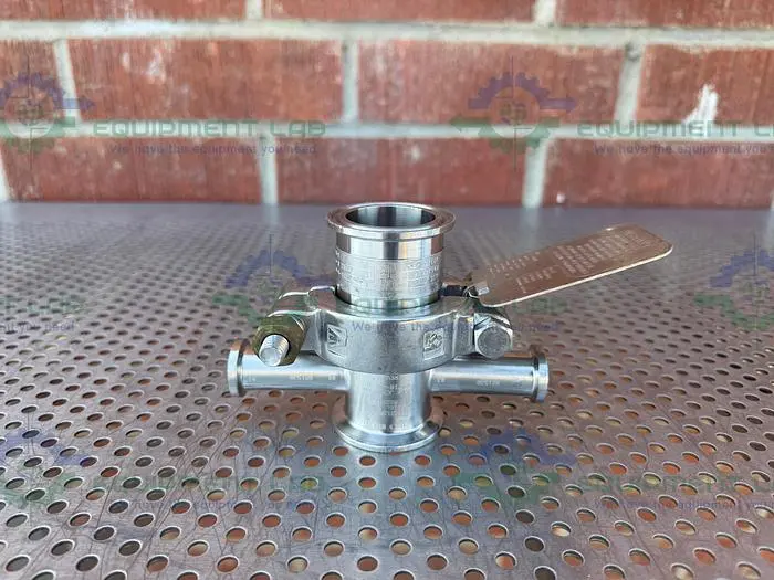 Used BS&B FR-C SAFETY HEAD 1" FITTING W/ 45 PSIG RUPTURE DISC,  3/4" TEE FITTING Rupture Disc Or Containment Disc California US | Equipment Lab #488794
