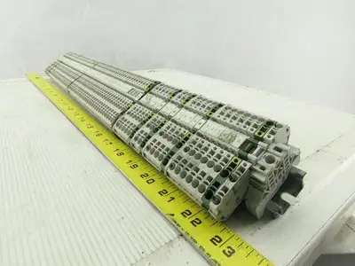 Entrelec M4/6 DIN Rail Mount 80 Terminal Blocks/Strip 500V W/8 Grounds D4/6P