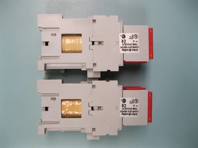 USED Allen-Bradley 700S-CF440ZJC
