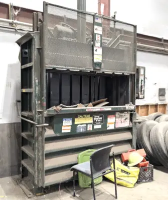 MARATHON EQUIPMENT V-7230 HD Balers | Alan Ross Machinery (1)