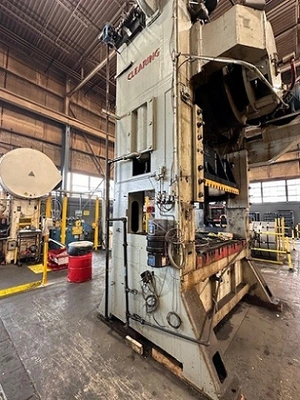 Used CLEARING _UNKNOWN_ Straight Side Presses New Jersey US | National Machinery Exchange #1498988