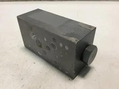 USED VICKERS DGMDC-5-Y-PK-30J