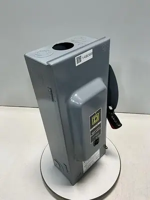 USED SQUARE D HU363