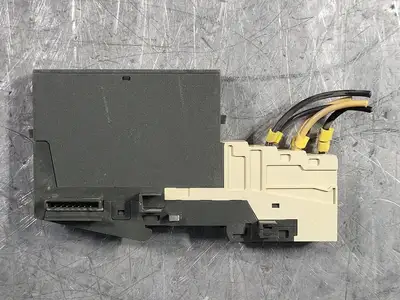 USED SIEMENS 6ES7 138-4CA01-0AA0
