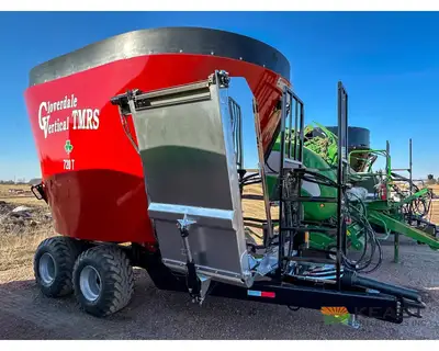 Used CLOVERDALE _UNKNOWN_ Feeder Wagons Iowa US | Keast Enterprises #1360089