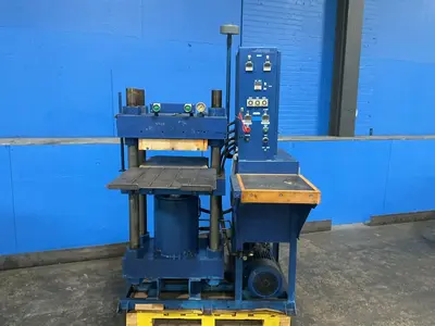 Used _UNKNOWN_ _UNKNOWN_ Molding Presses Ohio US | HGR 24 #1437850