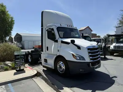 Used FREIGHTLINER T11664ST Conventional trucks California US | Commerce Truck Equipment Sales #1548743
