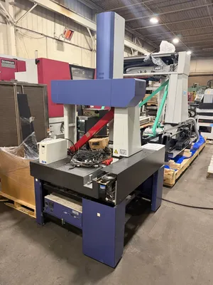 2005 MITUTOYO Crysta Apex C574 Coordinate Measuring Machines (Equipt) | Westbrook Engineering (3)