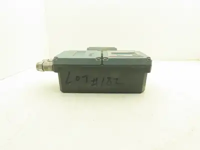 Foxboro IMT20-TA10FGZ Magnetic Flow Transmitter with 3" Flow Meter Tube