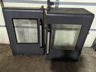 2020 Doosan DNM 5700 Vmc Front Doors