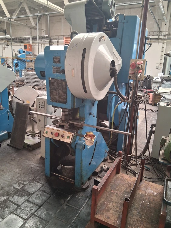 Used STANKO KD 2320 C-Frame Presses CZ | Amaron s.r.o. #1124604