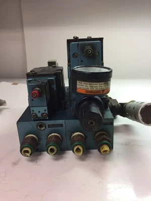 Mac 632D-000-PM-RA11-9 Solenoid Valve w/Base 6300D-611&(4)1100A-111 Valve