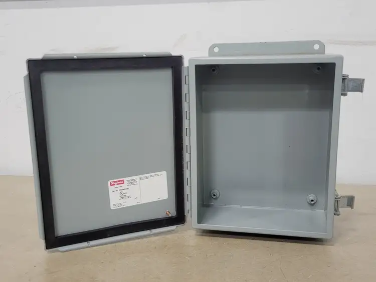 Used HOFFMAN A1008CHQR Misc Electrical & Power Parts British Columbia CA | Lenmark #252196