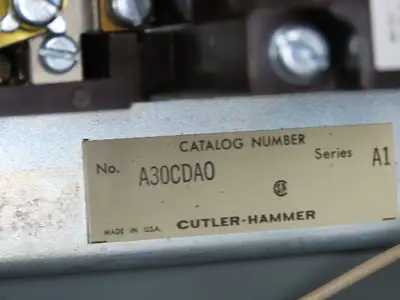 Cutler Hammer A30CDA0 Combination Motor Starter 10Hp 480V 3Ph Size 1 Fused