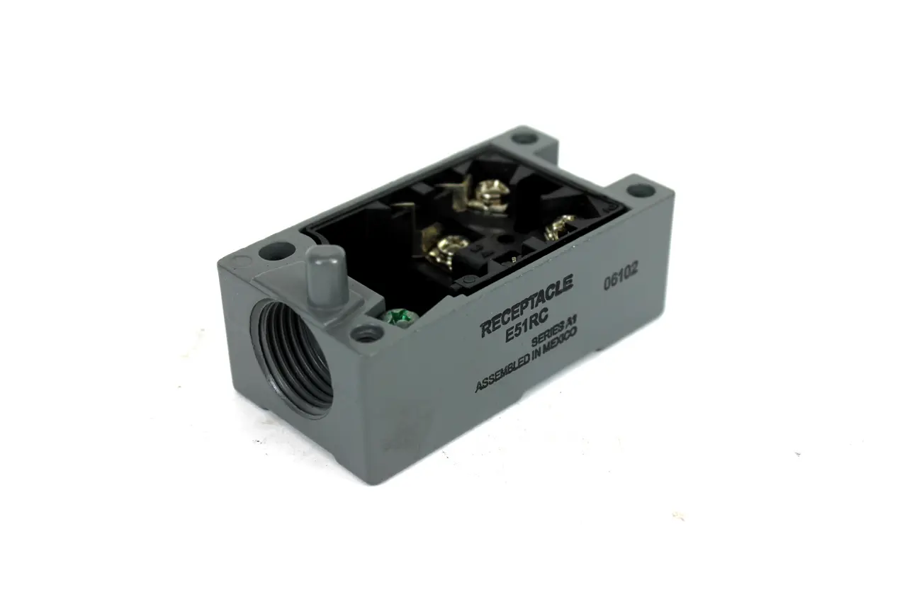 NEW EATON CUTLER HAMMER E51RC