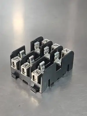 Ferraz Shawmut 60308T FUSE BLOCKS. Loc4C28