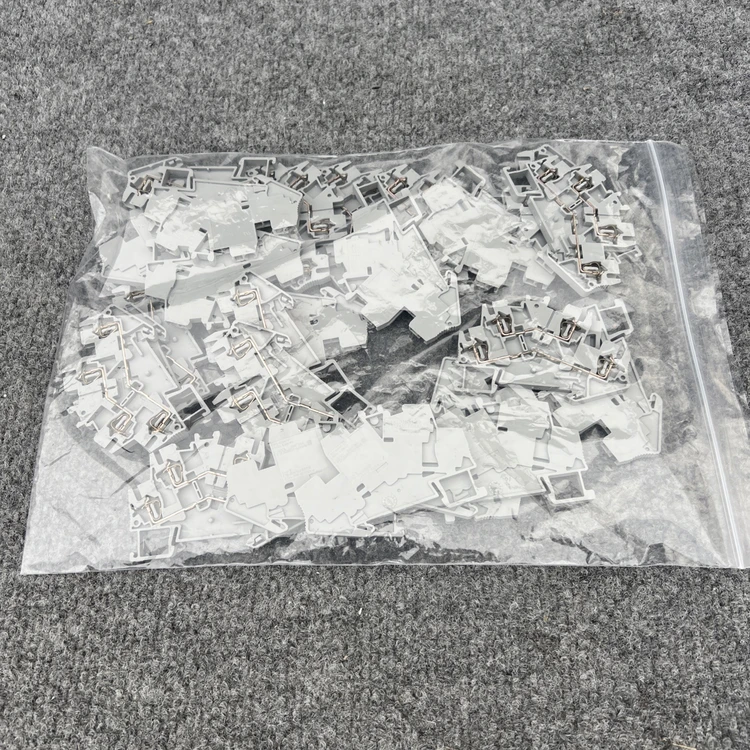 Used Phoenix Contact ["STTBS 2,5", "STTBS 2.5"] Terminal Blocks California US | Davliegogo LLC #1707613
