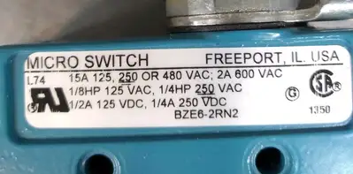 Honeywell BZE6-2RN2 Switch limit Loc4E21