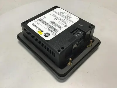 USED ALLEN BRADLEY 2711-M3A18L1