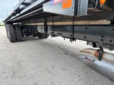 Used 2018 FREIGHTLINER CASCADIA Conventional trucks Florida US | Truck and Van Outlet #1509230