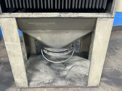 Used DCE UMA252G5SF Dust Collectors Ohio US | HGR 24 #1516930