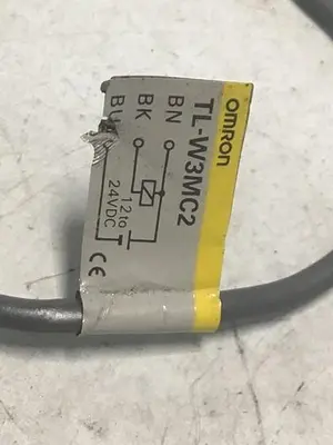 USED OMRON TL-W3MC2