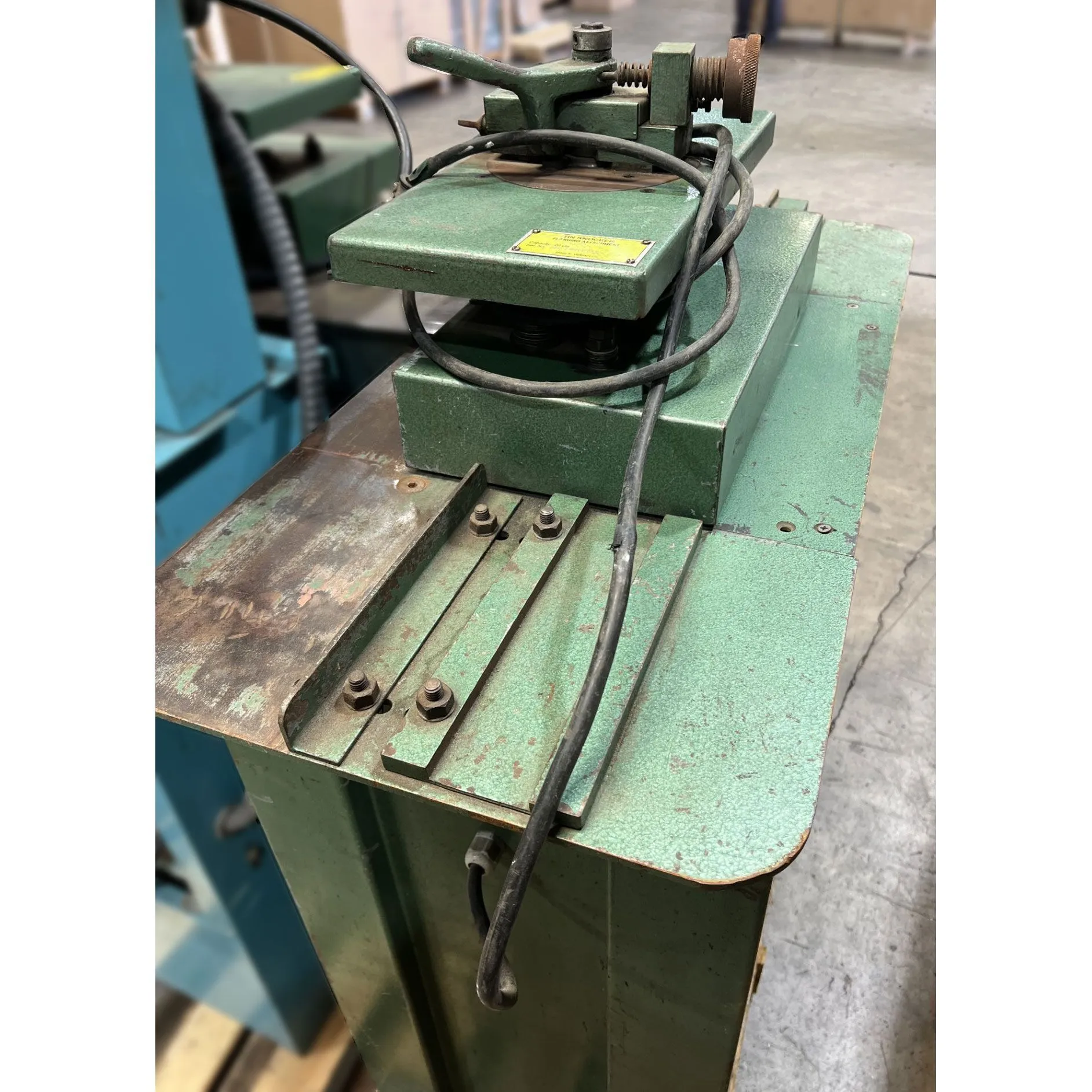Used TIN KNOCKER TK 20 Roll Formers Florida US | Sierra Victor Machinery #1517131