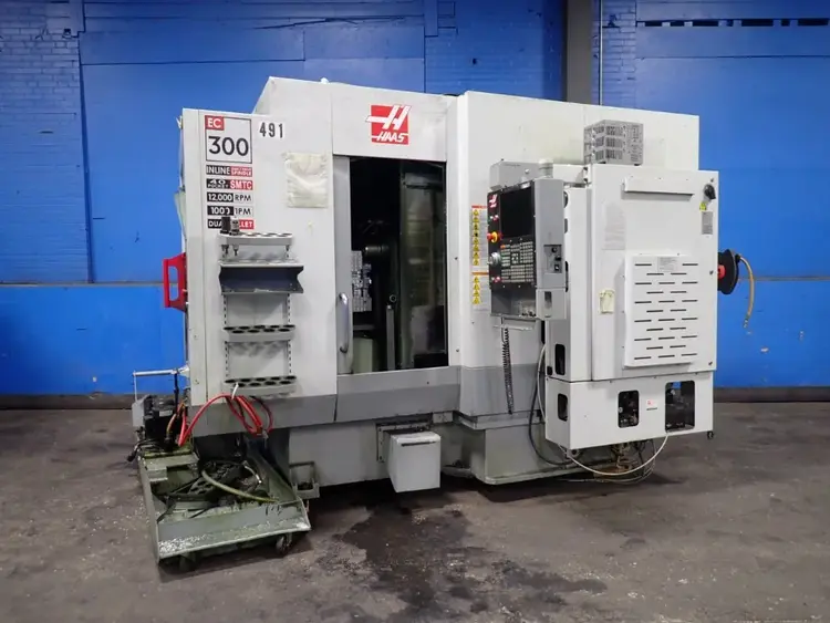 Used 2004 HAAS EC300 Horizontal Machining Centers Ohio US | HGR 24 #727149