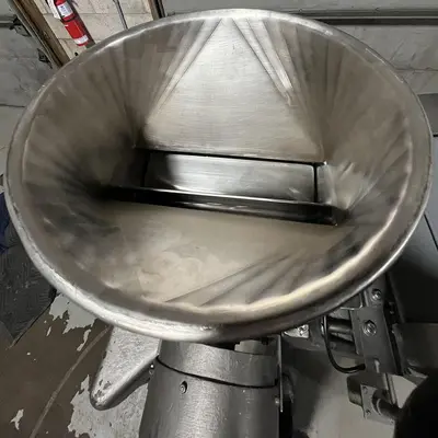 Used Fitzpatrick Size Reduction Fitzmill For Non-Free Flowing Product, Model DAS06