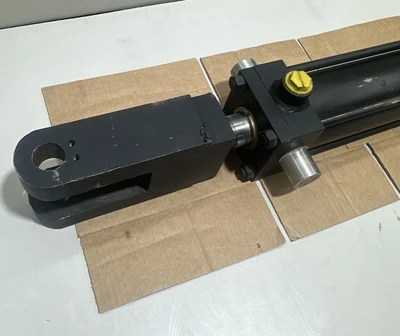 New | in-Stock Parker 04.00 CD2HLTS39AC 20.000 Cylinders Indiana US | J&J Industrial Supply #1300170