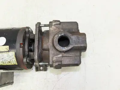 AMT 285P-95 Self-Priming Centrifugal Pump 65gpm 3/4Hp 230/460V 3PH 1.25" NPT