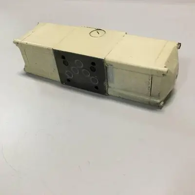 USED REXROTH 4WE10E21AG24N9K4V