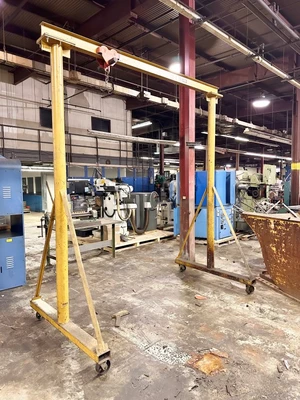 CONTRX 1 TON PORTABLE GANTRY CRANE