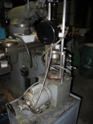 Detroit Testing Machine Tensile / Pull Tester 200 in lbs