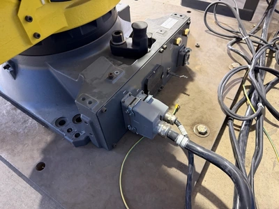 2014 FANUC R2000iC/165F 6 Axis Robots | K.B. Industries LLC (9)