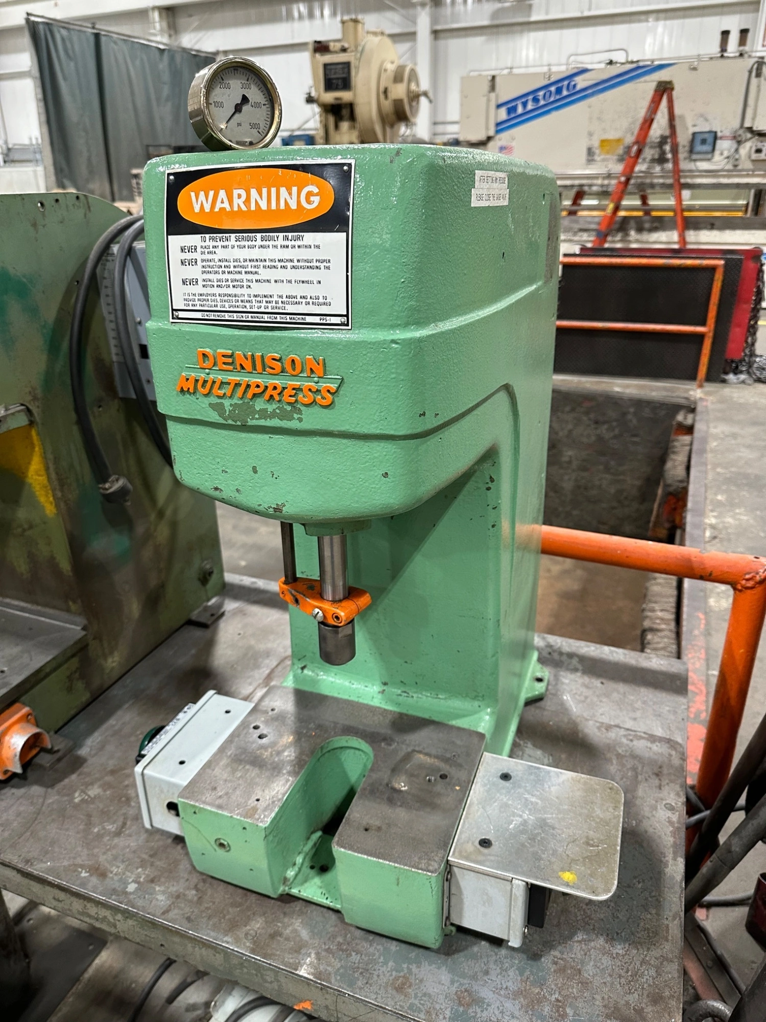 USED DENISON A