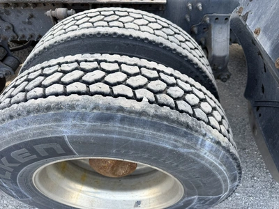 Used 2020 VOLVO VNL Conventional trucks Indiana US | Miedema Asset Management Group #1414643